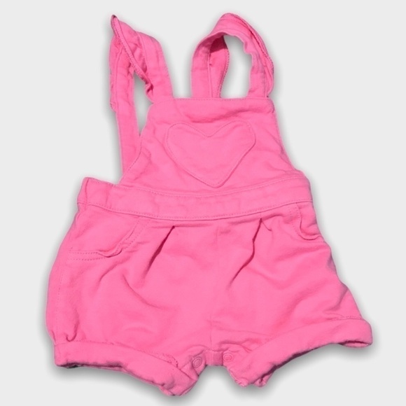 4/$20🥳 Carter’s Pink Cotton Heart Print  Romper - Picture 1 of 4